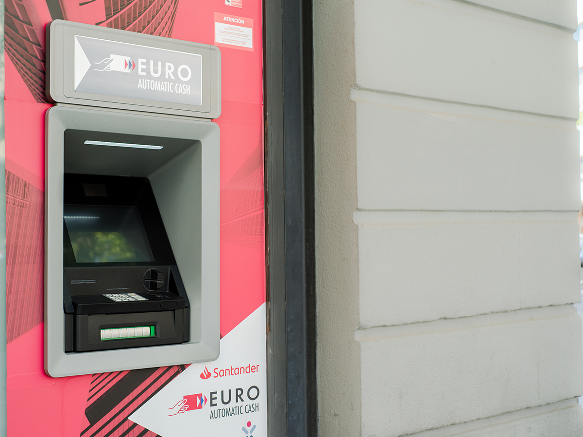 Euro Automatic Cash Links with ý to Provide Nationwide Managed Connectivity for ATMs, Press Release